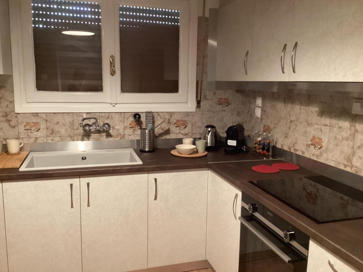 Filoxenia Apartment Athens Exterior photo